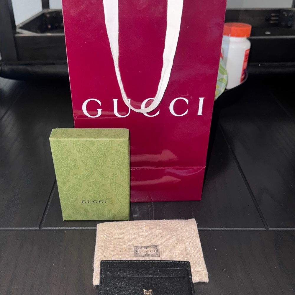 Gucci Black Leather Card Holder with Gold Accent